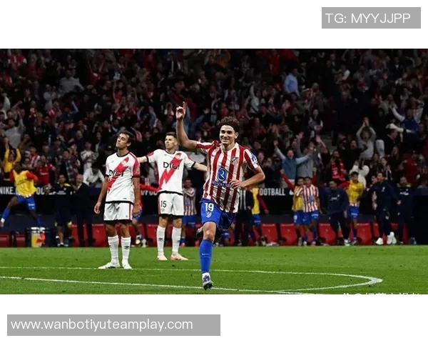 巴萨欲引进马竞前锋阿尔瓦雷斯身价高达1亿欧面临财政困境